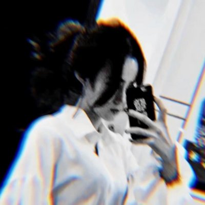 高清好看的高冷霸气黑白女王范头像图片(18张)