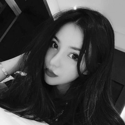 高清好看的高冷霸气黑白女王范头像图片(18张)