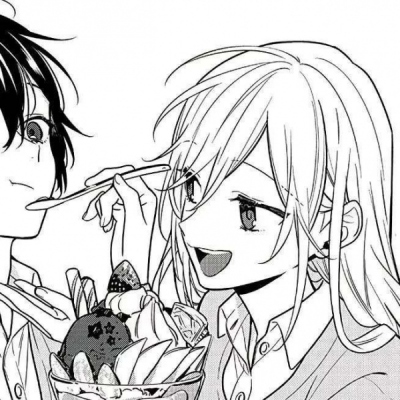 黑白女漫头像图片大全(共24张)