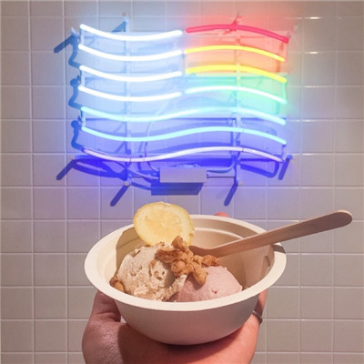 网红霓虹灯女生头像(优选20张)