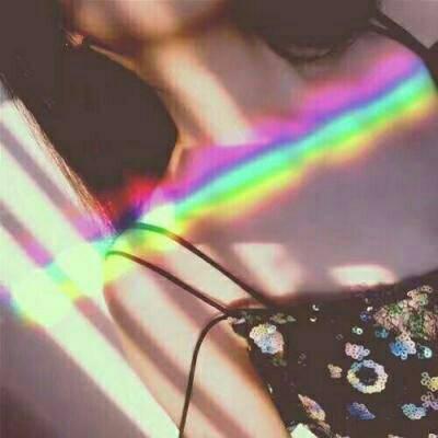 网红霓虹灯女生头像(优选20张)