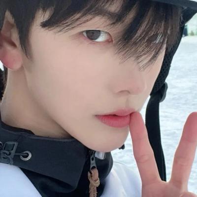 很酷的又很精致的男头大全(共20张)