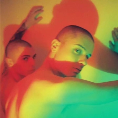 帅气的欧美男生qq头像(优选22张)