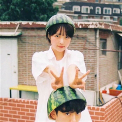 2023最火超甜情侣头像(共18张)