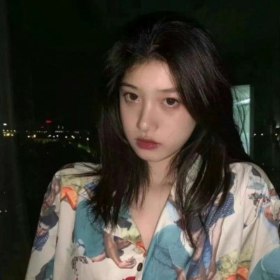 微信单人闺蜜头像真人图片(精选20张)