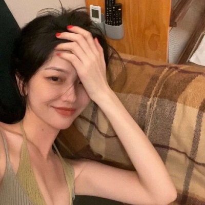 1823满满的春天气息感元气女生头像(优选20张)