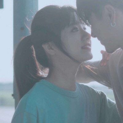 唯美情侣头像一左一右头像(精选22张)