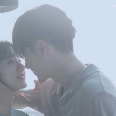 唯美情侣头像一左一右头像(精选22张)