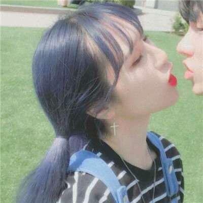 唯美情侣头像一左一右头像(精选22张)