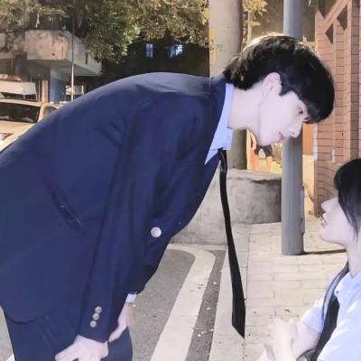 超级好看的高清情头(优选16张)