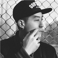 qq头像男生霸气抽烟头像(精选16张)