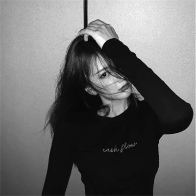 2023年小女生头像(共26张)