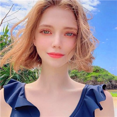 2023年最潮最火女生头像图片(24张)