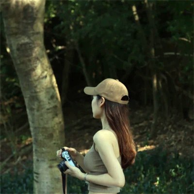 2023年小女生头像(共26张)