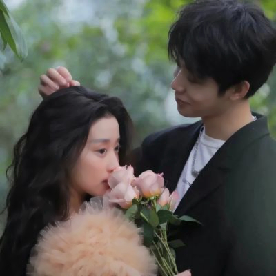 情侣头像真人独一无二的高清情头图片大全(精选18张)