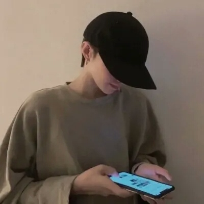 好看情侣头像真人高颜值一人一张(精选18张)