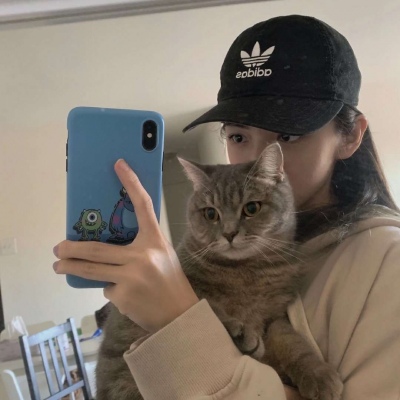 成熟时尚女士微信头像(优选22张)