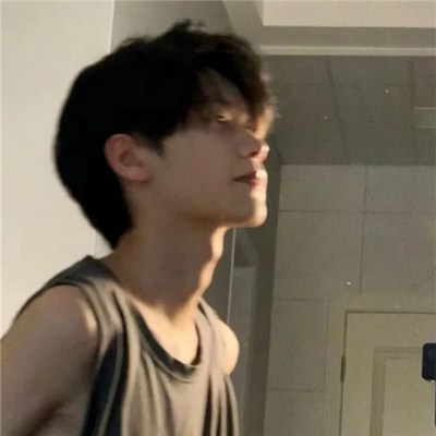 2023最潮微信男头像图片(24张)