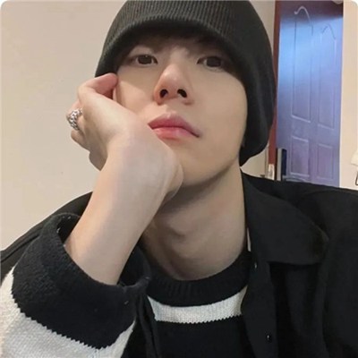 2023最潮微信男头像图片(24张)