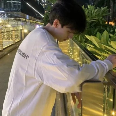 2023年微信最潮男生头像(24张)