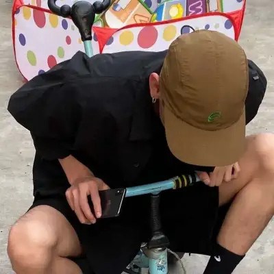 2023最潮最新微信男头像(24张)