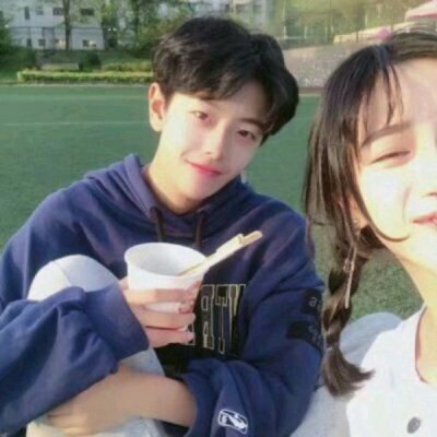 可爱到炸裂的一对情侣头像(优选22张)