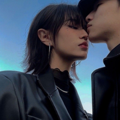 可爱到炸裂的一对情侣头像(优选22张)