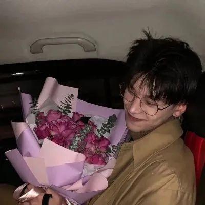 高级有质感的惊艳男头像(优选22张)