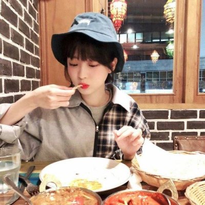 小清新意境女生头像(优选22张)