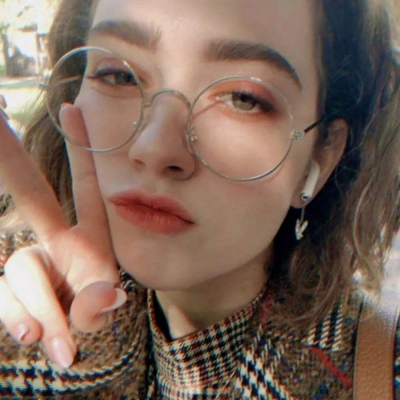 高清仙气飘飘的欧美头像图片大全(共24张)