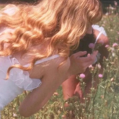 高清仙气飘飘的欧美头像图片大全(共24张)