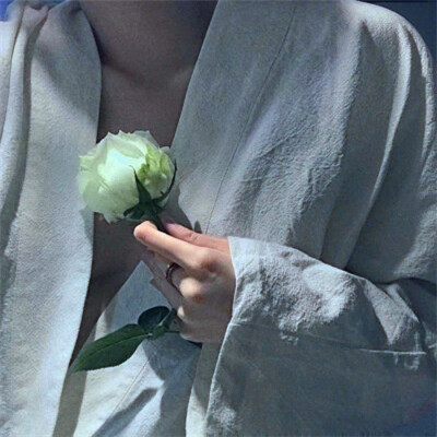 2023年最火头像男生高冷头像