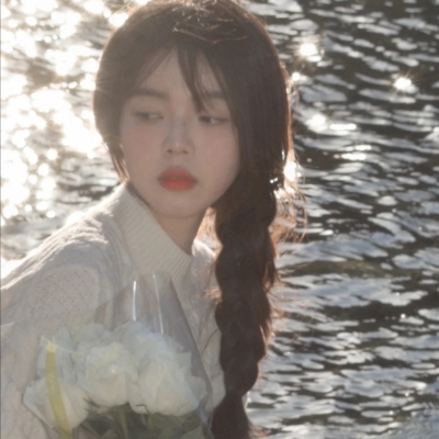 甜美女生必备的好看快手头像图片大全(共24张)