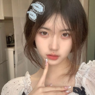 甜美女生必备的好看快手头像图片(24张)