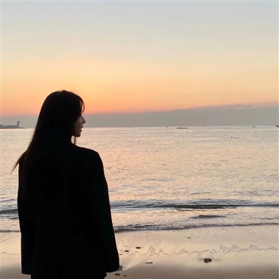 2023抖音最火女生背影头像(优选24张)