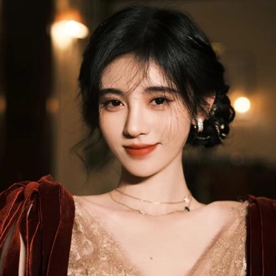 2023年最火爆的头像女生(共24张)