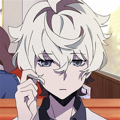 最火的二次元头像男(共24张)