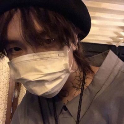 超拽有个性的男生头像精选(优选24张)