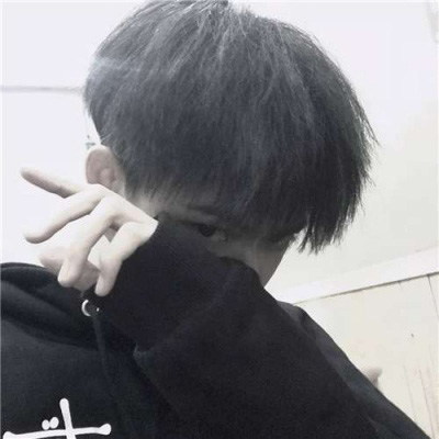 超拽有个性的男生头像精选(优选24张)