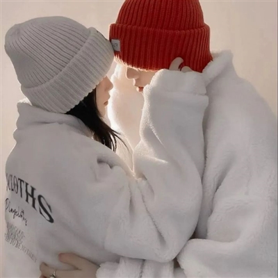 2023超级超级甜的情侣头像(精选16张)