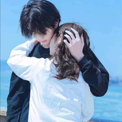 2023超级超级甜的情侣头像(精选16张)