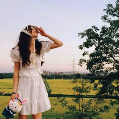 森系复古文艺女生头像(24张)