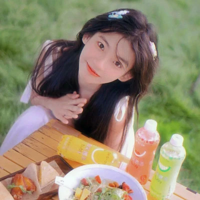 森系复古文艺女生头像(24张)