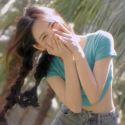 森系复古文艺女生头像(24张)