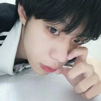 气质男头像高清正脸(精选24张)