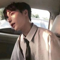 男生气质帅哥头像图片(共28张)