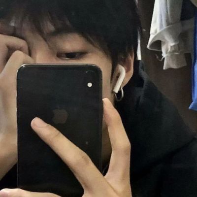 男生气质帅哥头像图片(共28张)