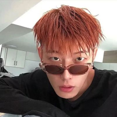 男生气质帅哥头像图片(共28张)