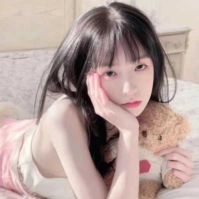 2023最火的头像女生款高清图片大全(共24张)