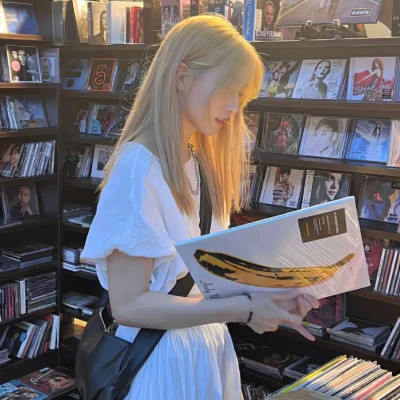 2023最火的头像女生款高清图片大全(共24张)